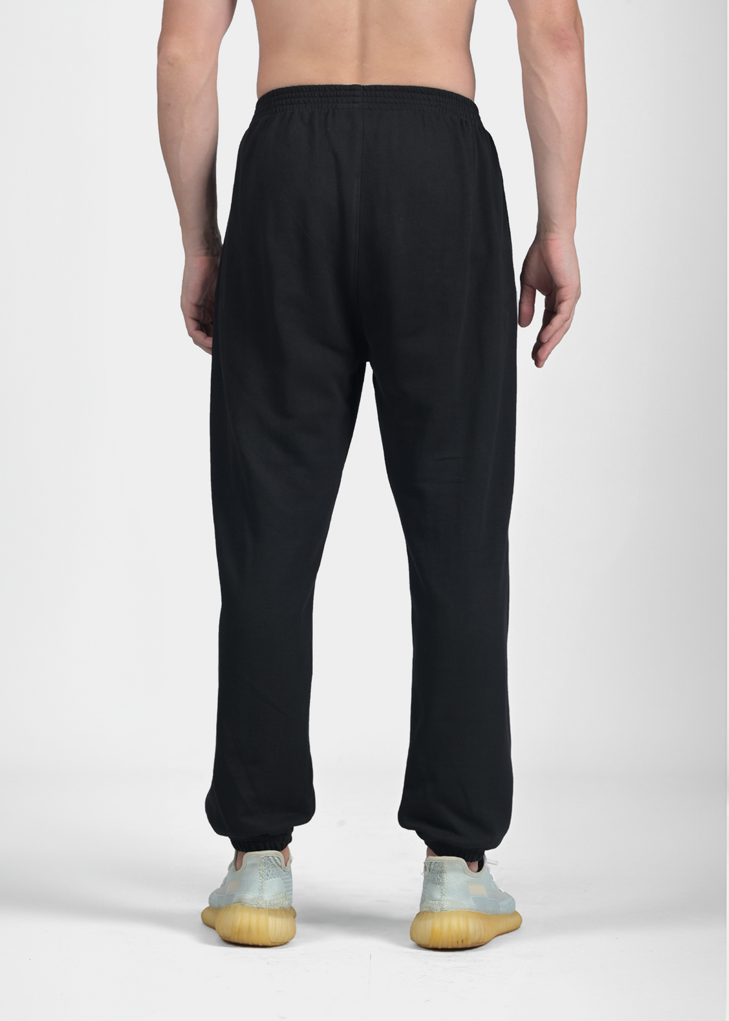 POWER SWEATPANTS - BLACK